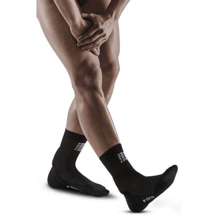 https://www.cepsports.com/media/catalog/product/cache/f65cb222571fee82dbd8175800c7e70e/_/m/_master_cep-ortho-achilles-support-short-socks-black-men-front-m-291462_3.jpg